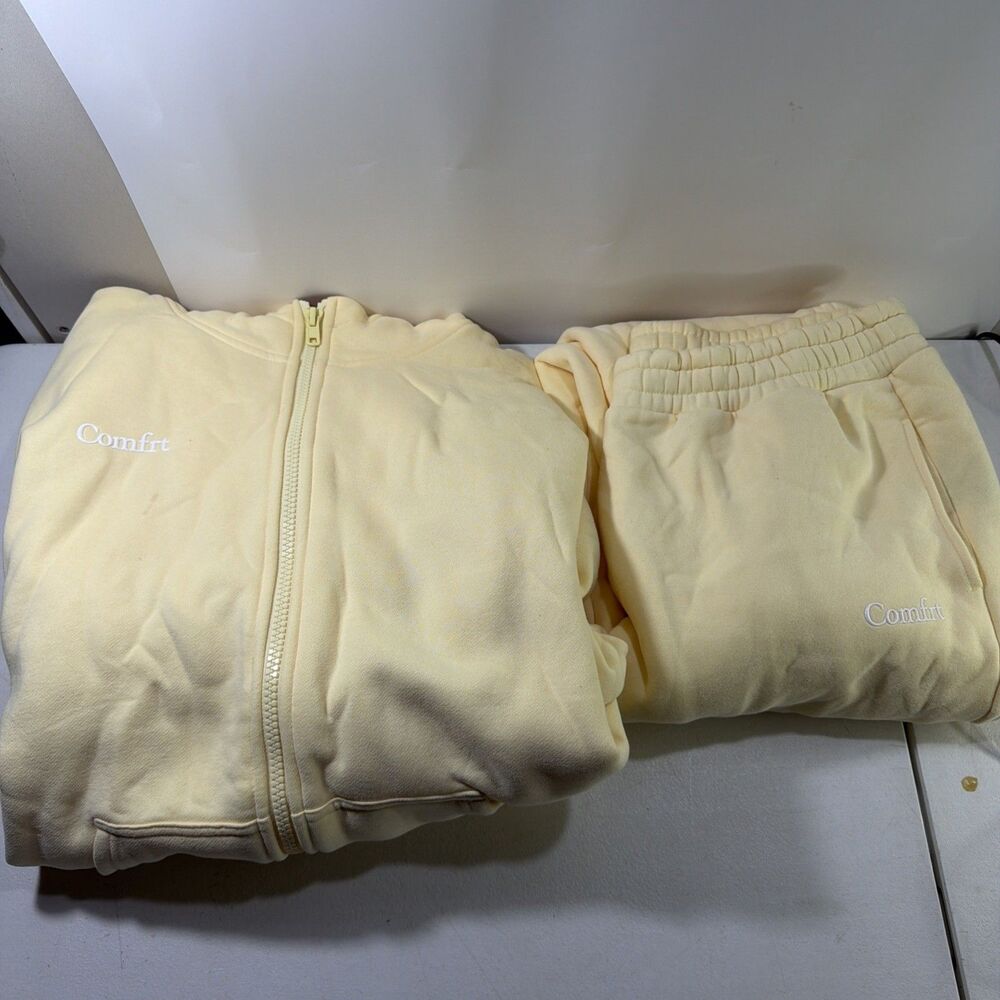 Comfrt Signature Hoodie/Jogger Set / Size XL